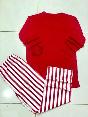 2 Pcs Women's Stitched Printed Night Suit