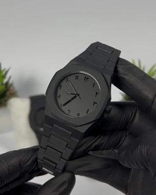 black men's Aura watch